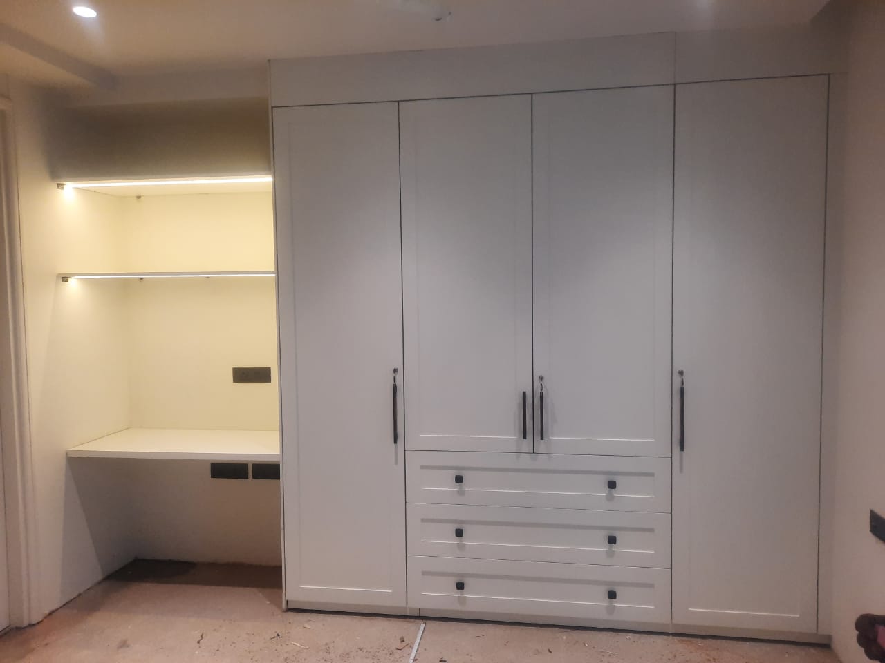 Wardrobe designed by JAR Interio